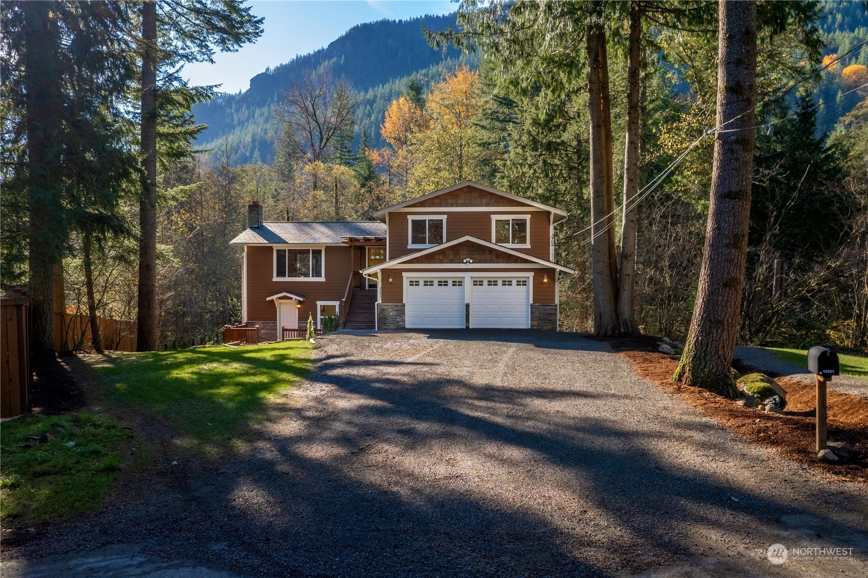 Property Photo:  42501 SE 170th Court  WA 98045 