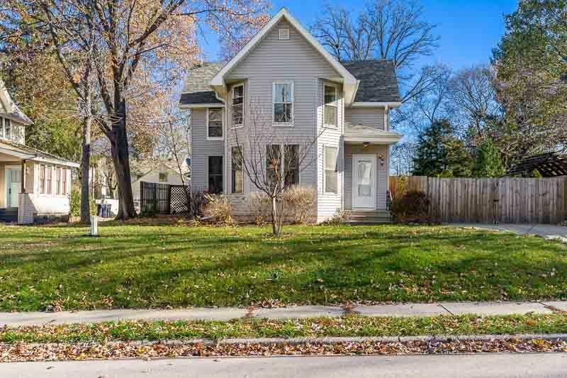 445 Forest Park Boulevard  Janesville WI 53545 photo