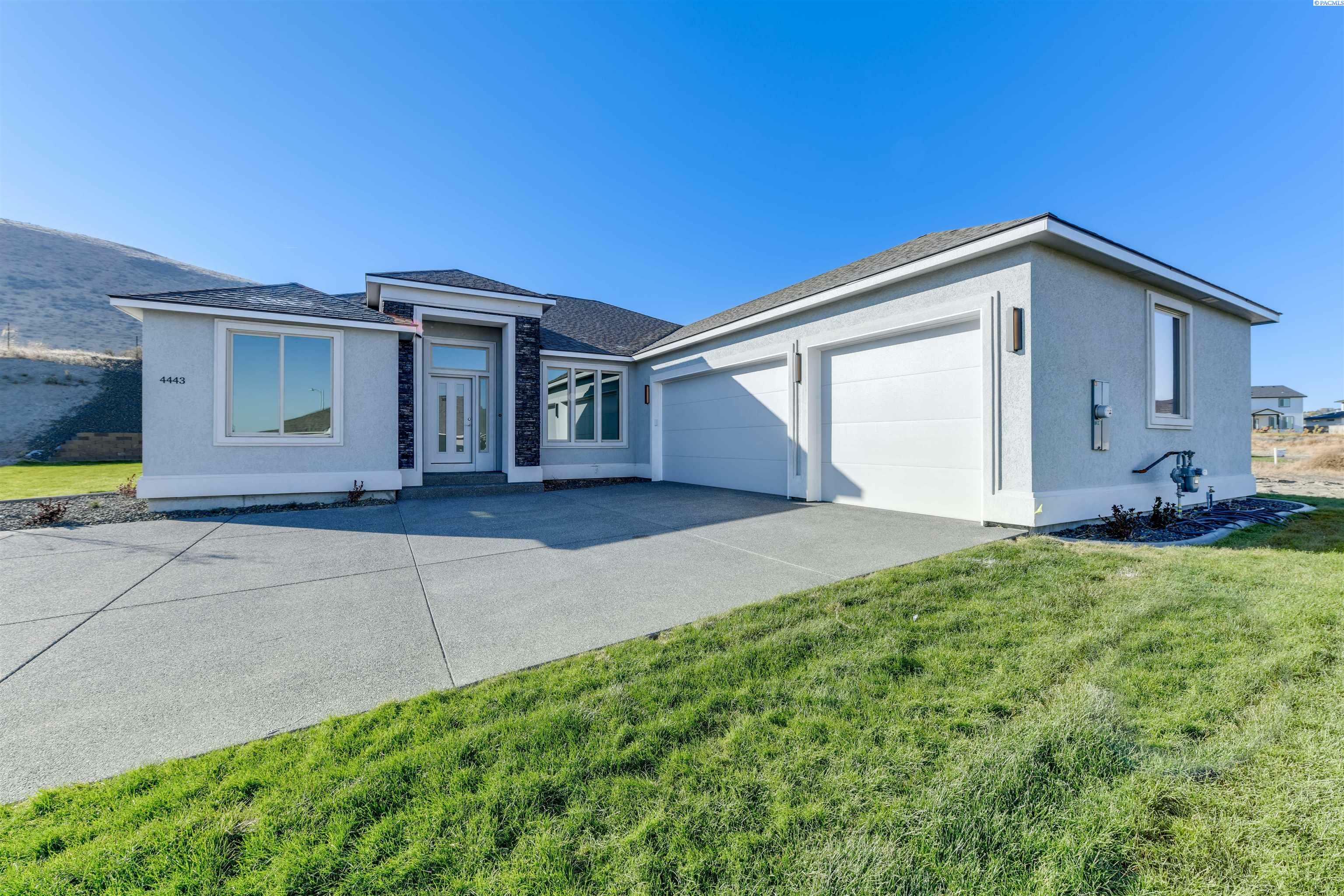 Property Photo:  4443 Cowlitz Blvd  WA 99352 