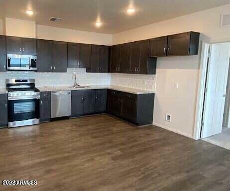 Property Photo:  1650 E Ponderosa Parkway 226  AZ 86001 