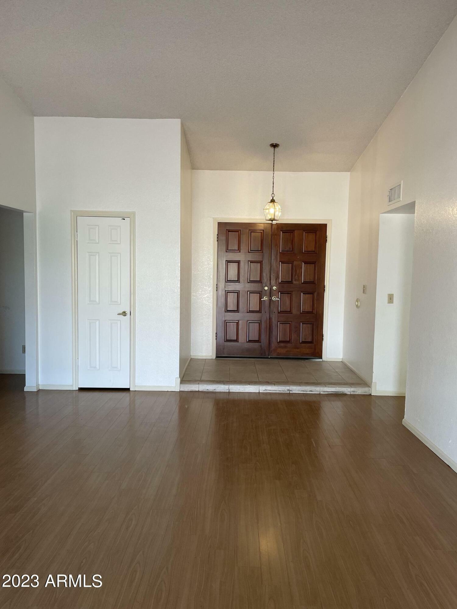 Property Photo:  5432 W Shaw Butte Drive  AZ 85304 