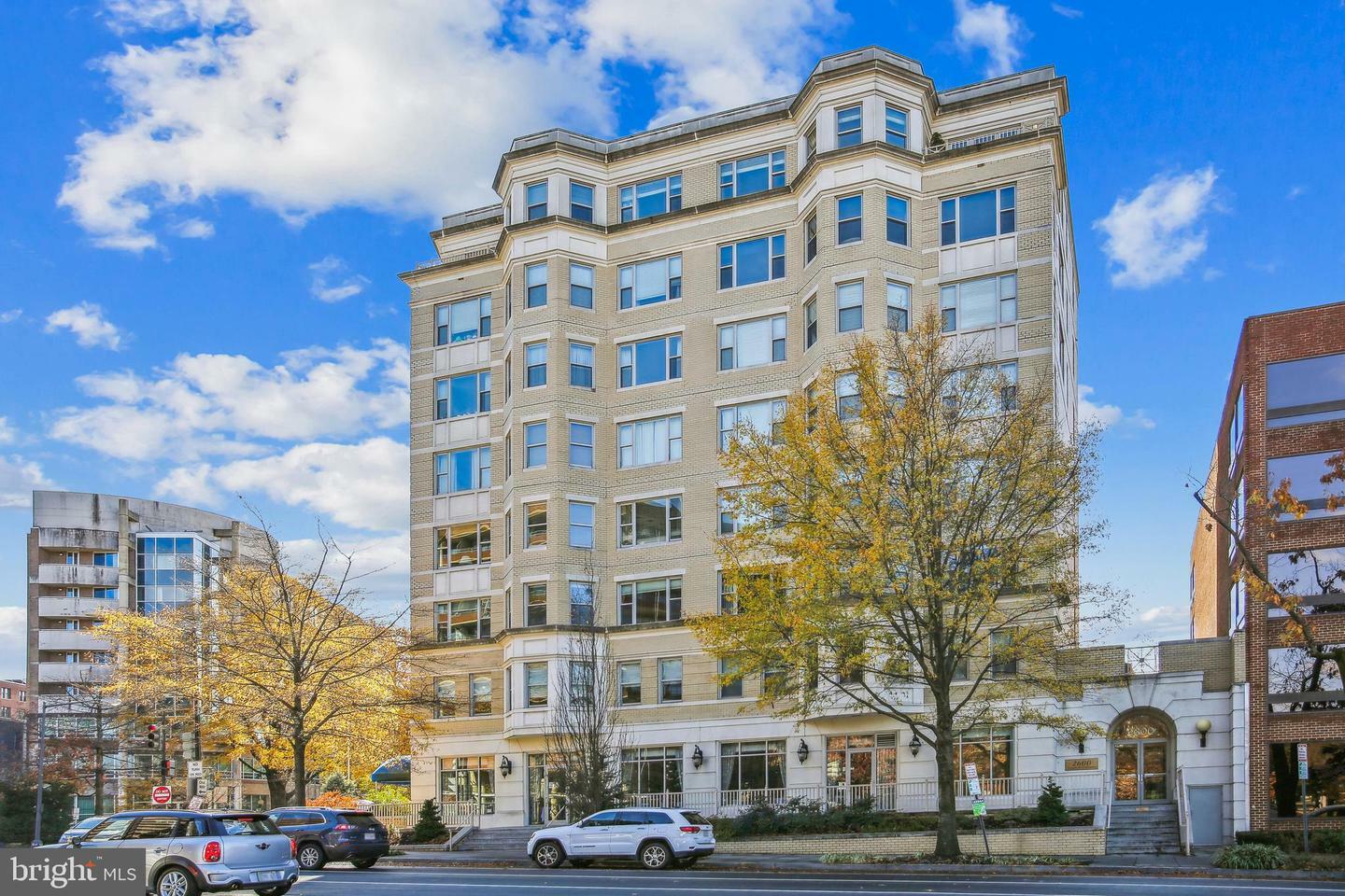 Property Photo: 2600 Pennsylvania Avenue NW 801/8D DC 20037