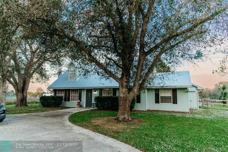 Property Photo:  430 Emerald Avenue  FL 34945 