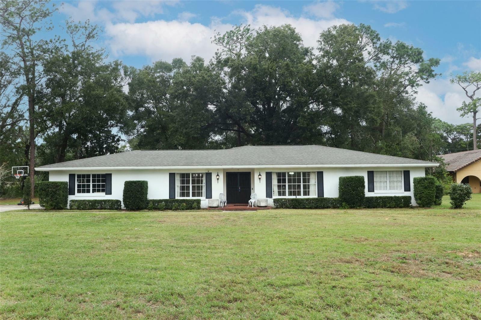 Property Photo:  1321 Windsor Avenue  FL 32750 