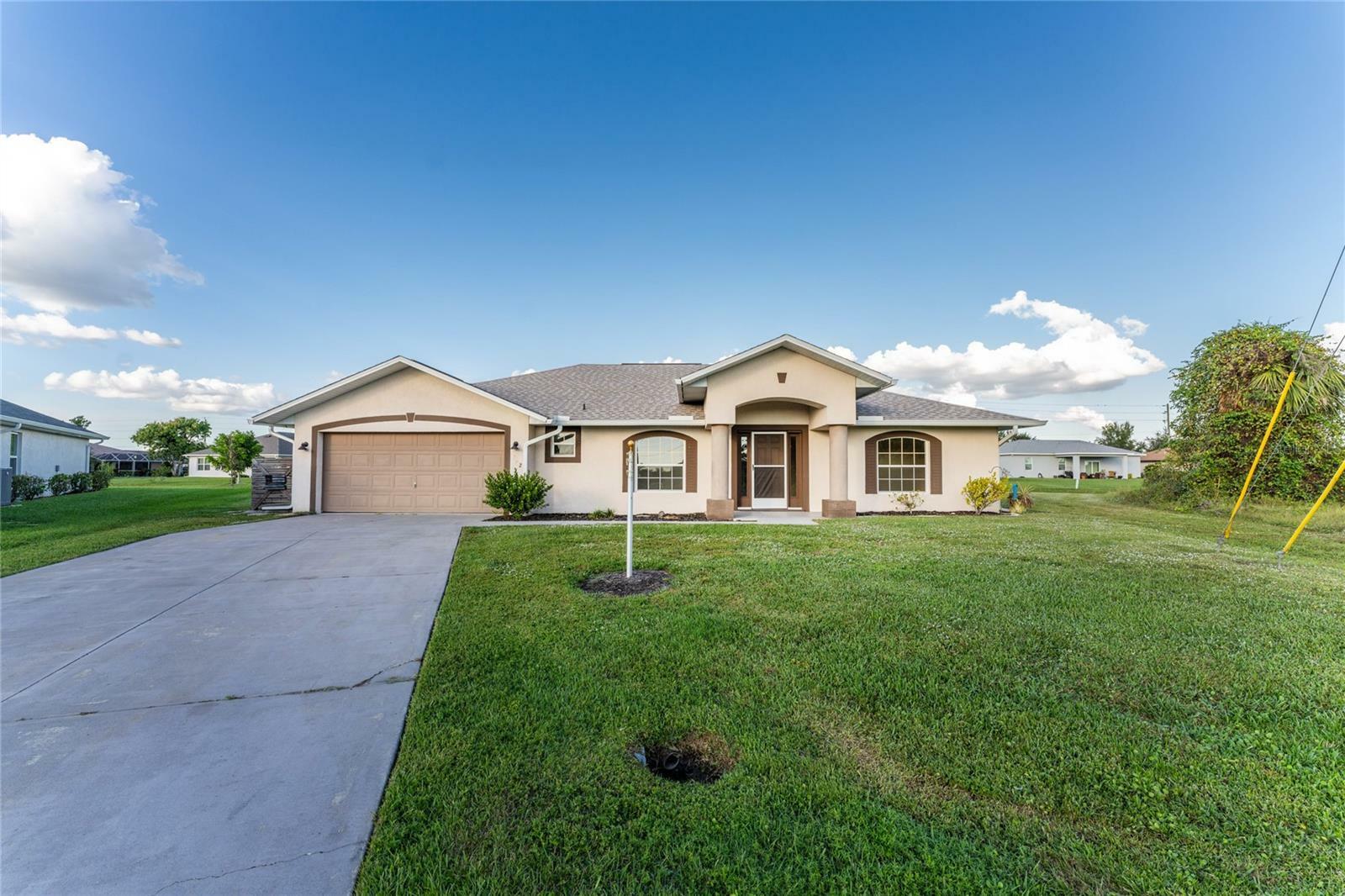 Property Photo:  262 Perute Court  FL 33983 