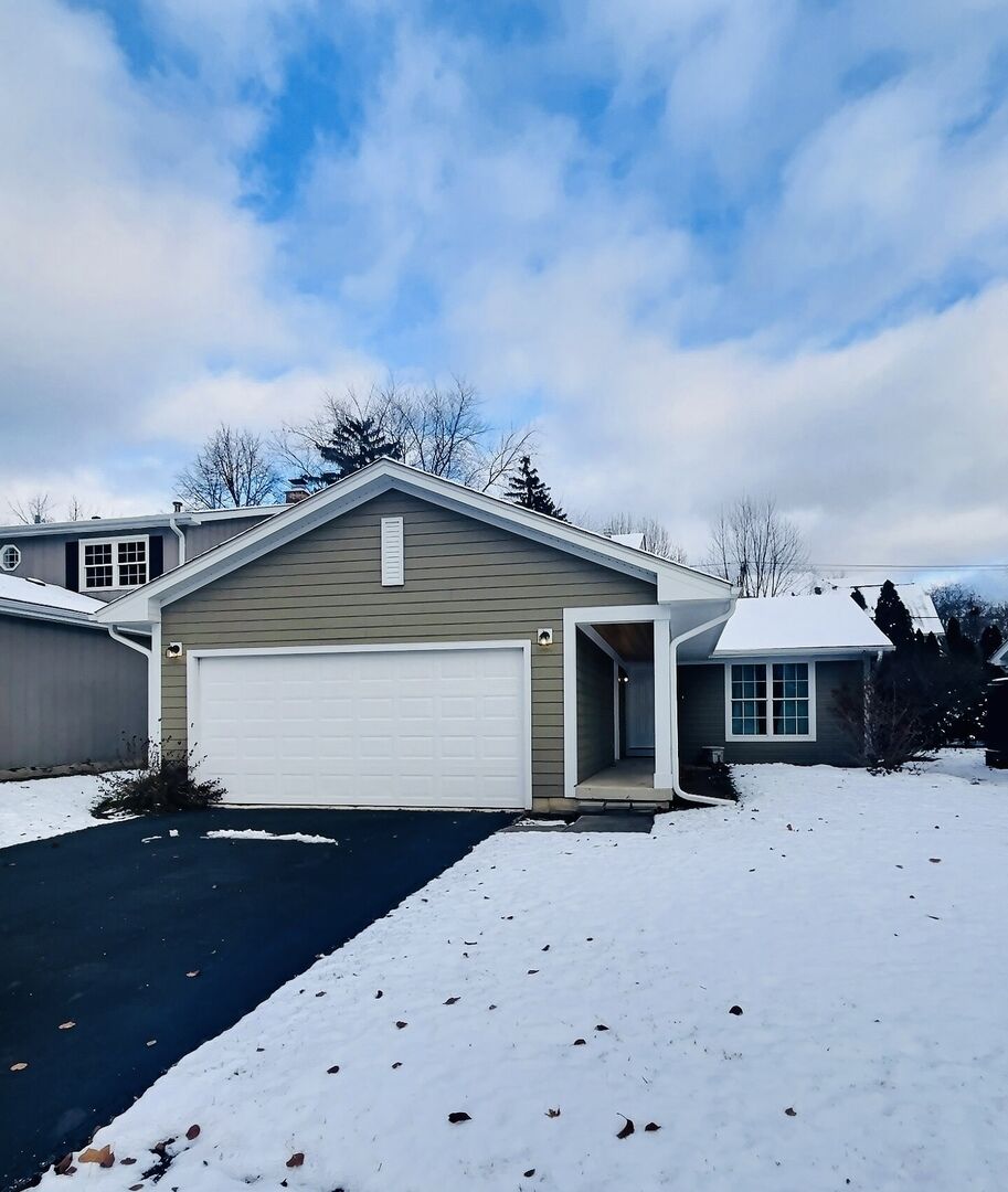 Property Photo: 812 Morningside Drive IL 60563