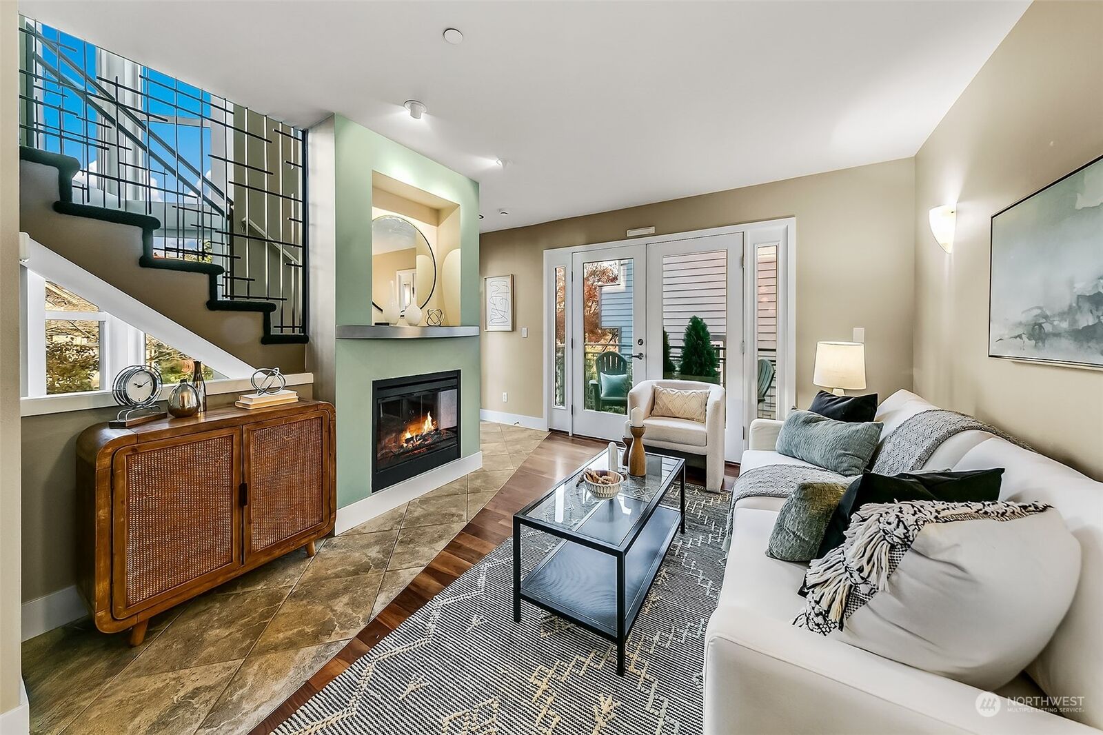 Property Photo:  3627 Dayton Avenue N A  WA 98103 