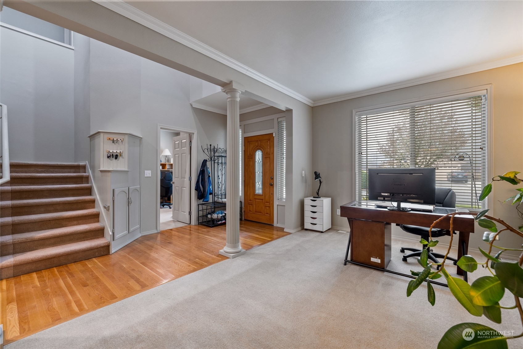 Property Photo:  35804  9th Avenue SW  WA 98023 