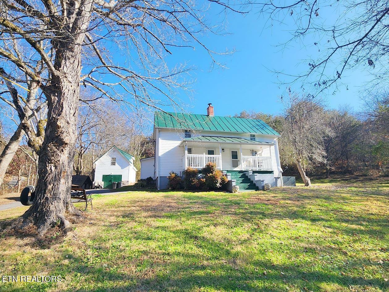 Property Photo:  1216 Powder Springs Rd  TN 37876 