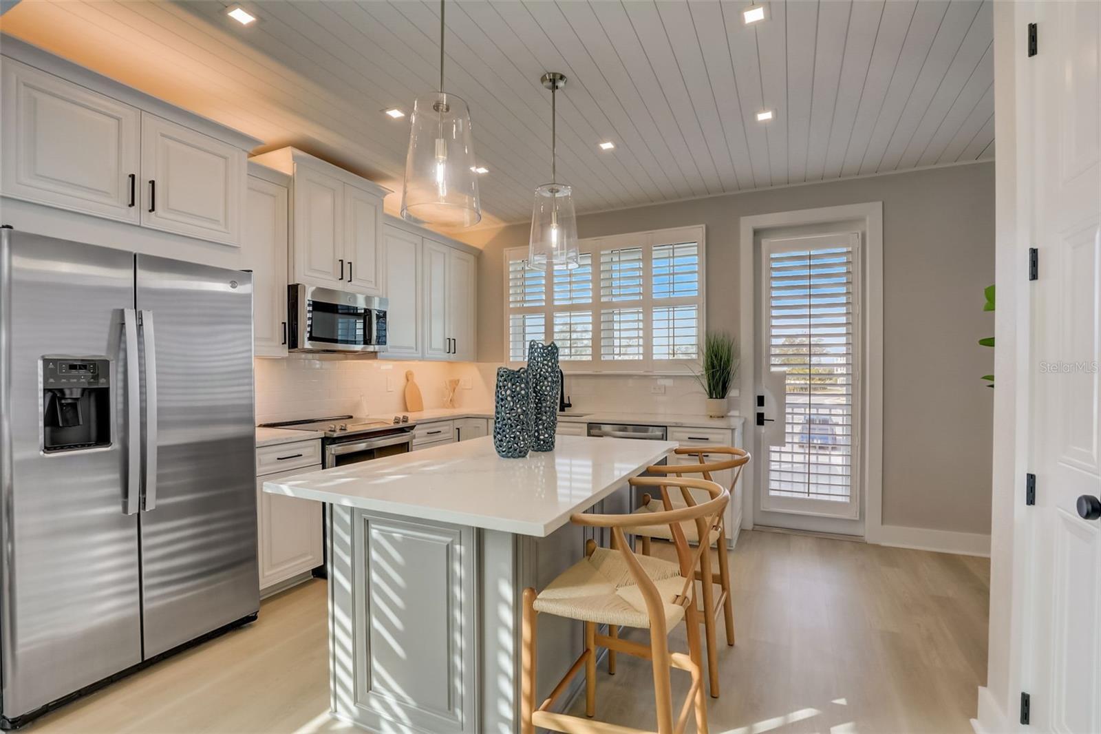 Property Photo: 4337 Marina View Way FL 34215