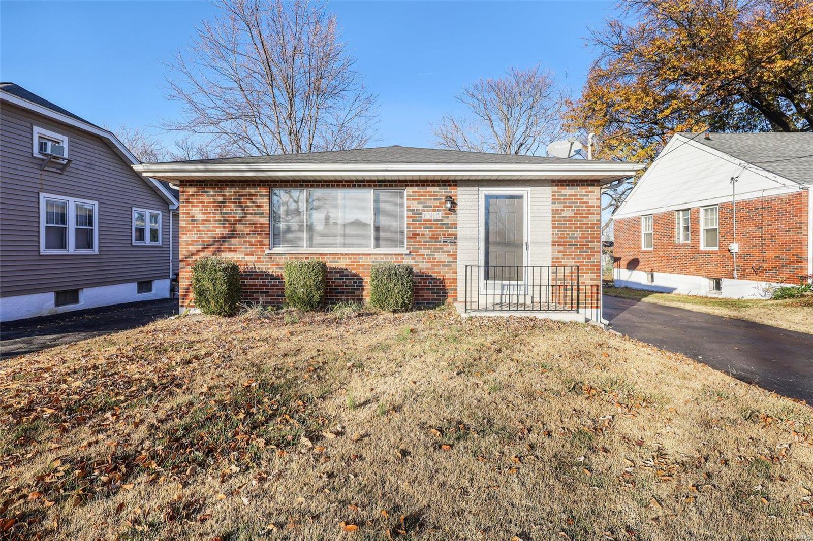 Property Photo: 7315 Weil Avenue MO 63119