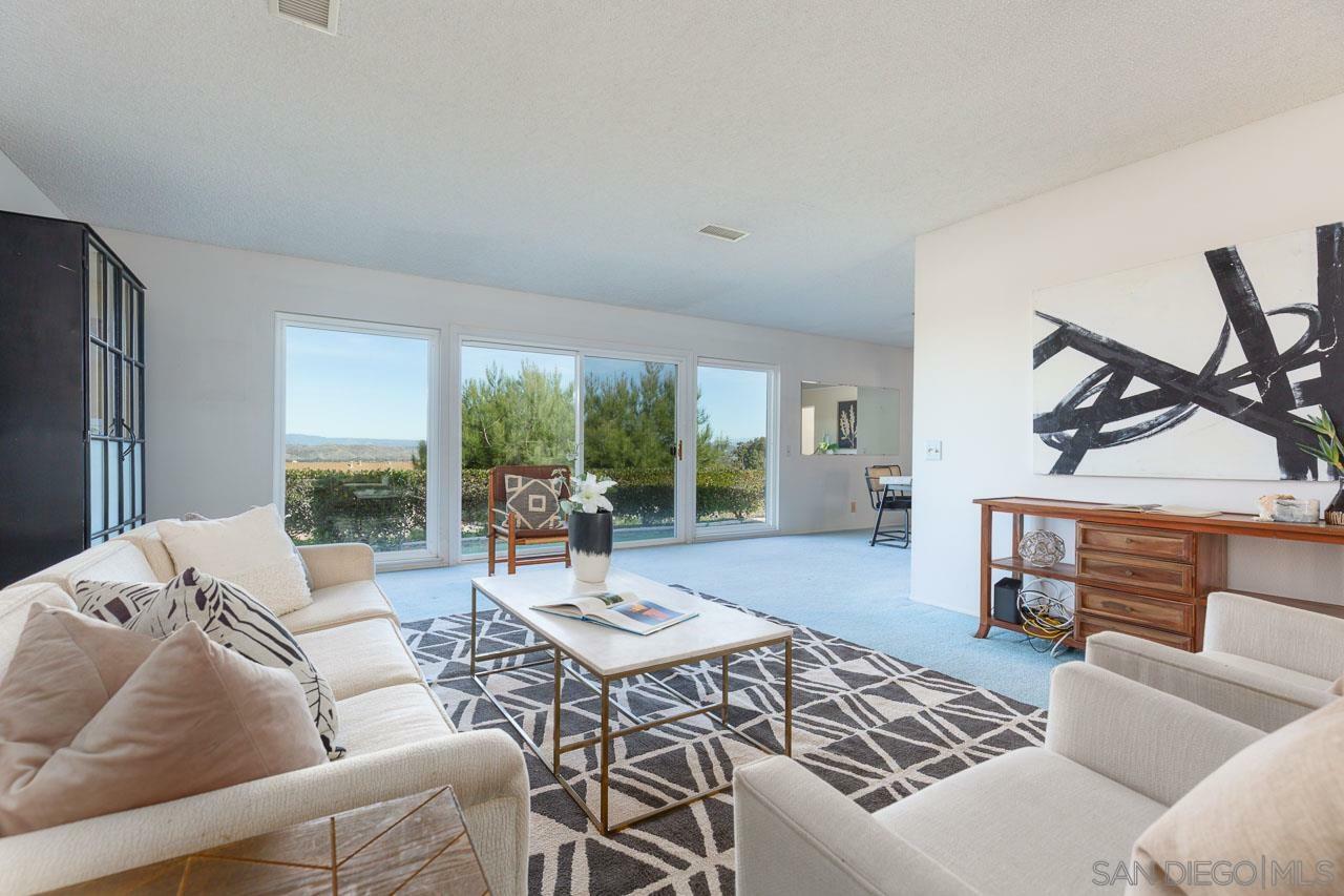 Property Photo: 3902 N Vista Campana 31 CA 92057