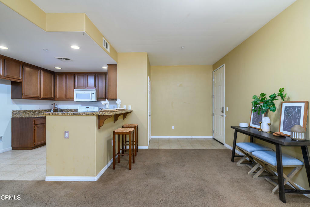 Property Photo:  259 Riverdale Court 235  CA 93012 