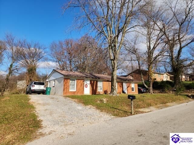 Property Photo: 402 Franklin Avenue KY 42701
