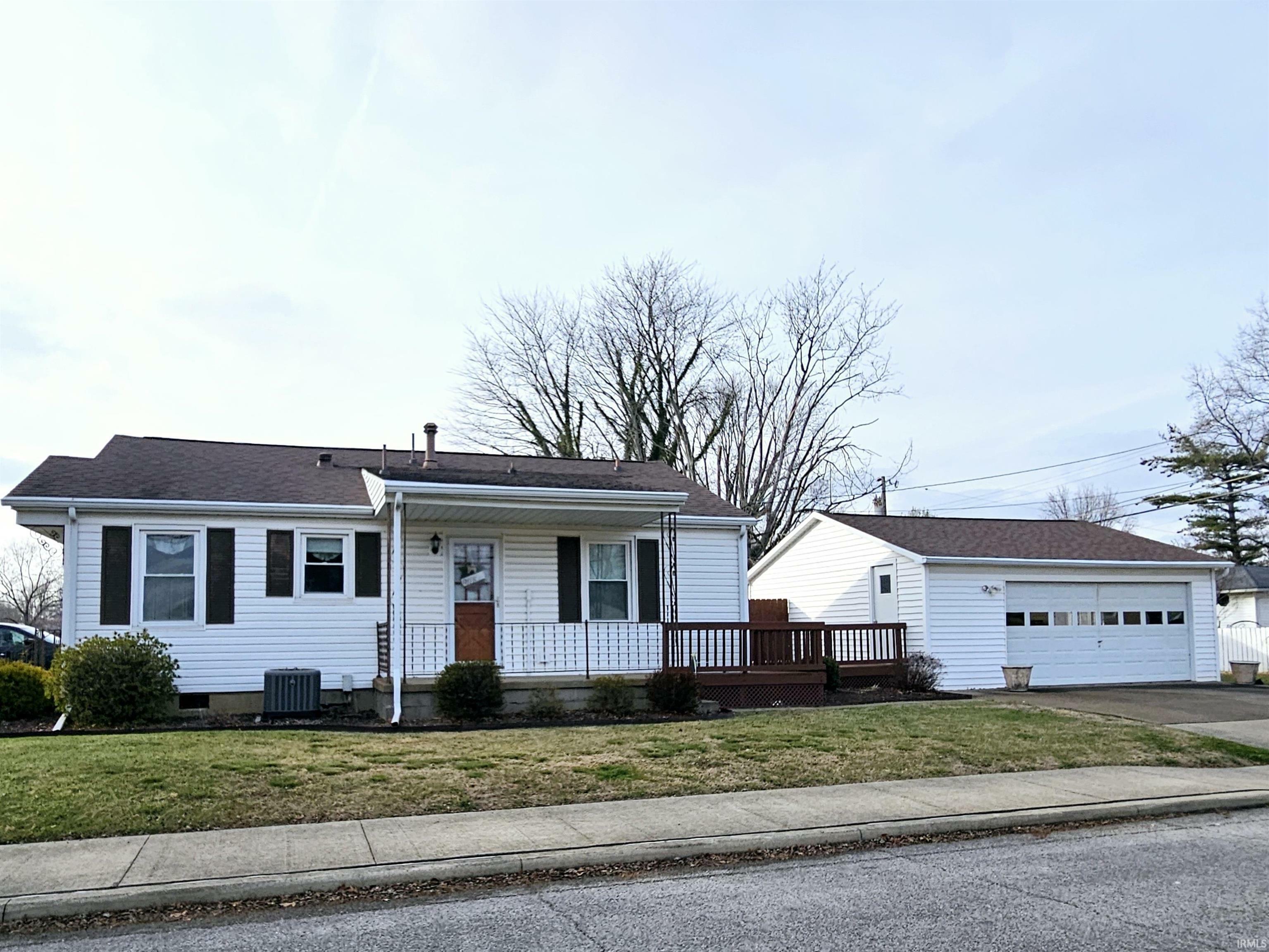 Property Photo:  2920 Taylor Avenue  IN 47714 