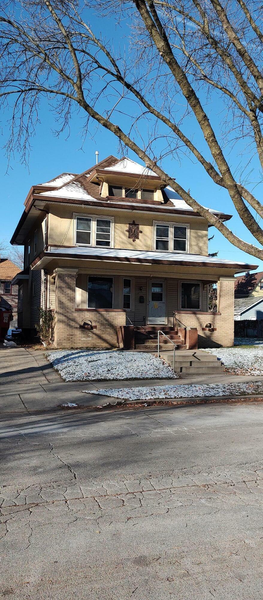 Property Photo:  2155 N 45th St  WI 53208 