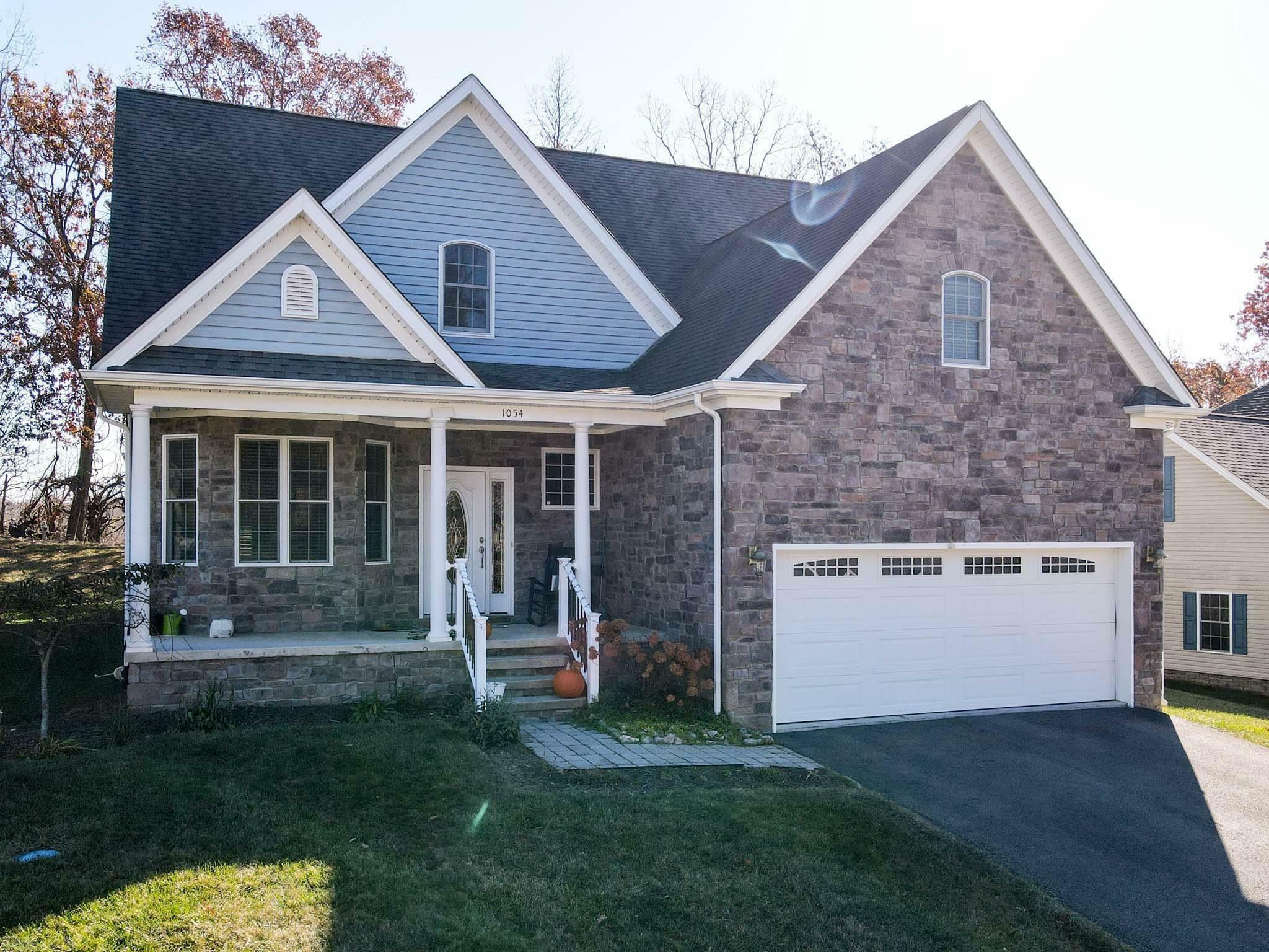 Property Photo:  1054 Green Ridge Road  VA 24073 