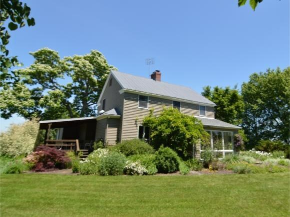 Property Photo:  2442 Cayuga View Road  NY 14886 