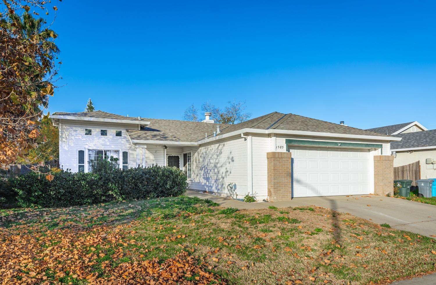 Property Photo:  1585 Calistoga Way  CA 95961 