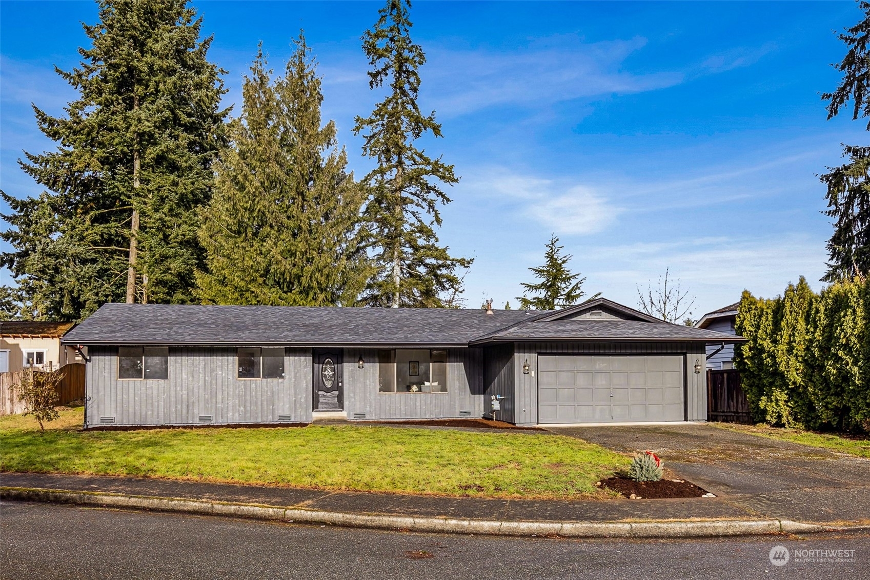 Property Photo: 2415 80th Place SE WA 98203