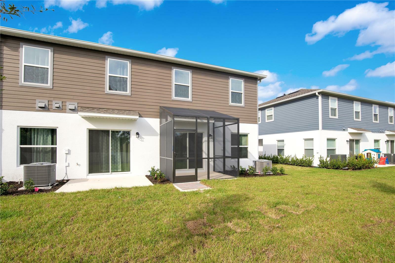 Property Photo: 2871 N Narcoossee Road FL 34771