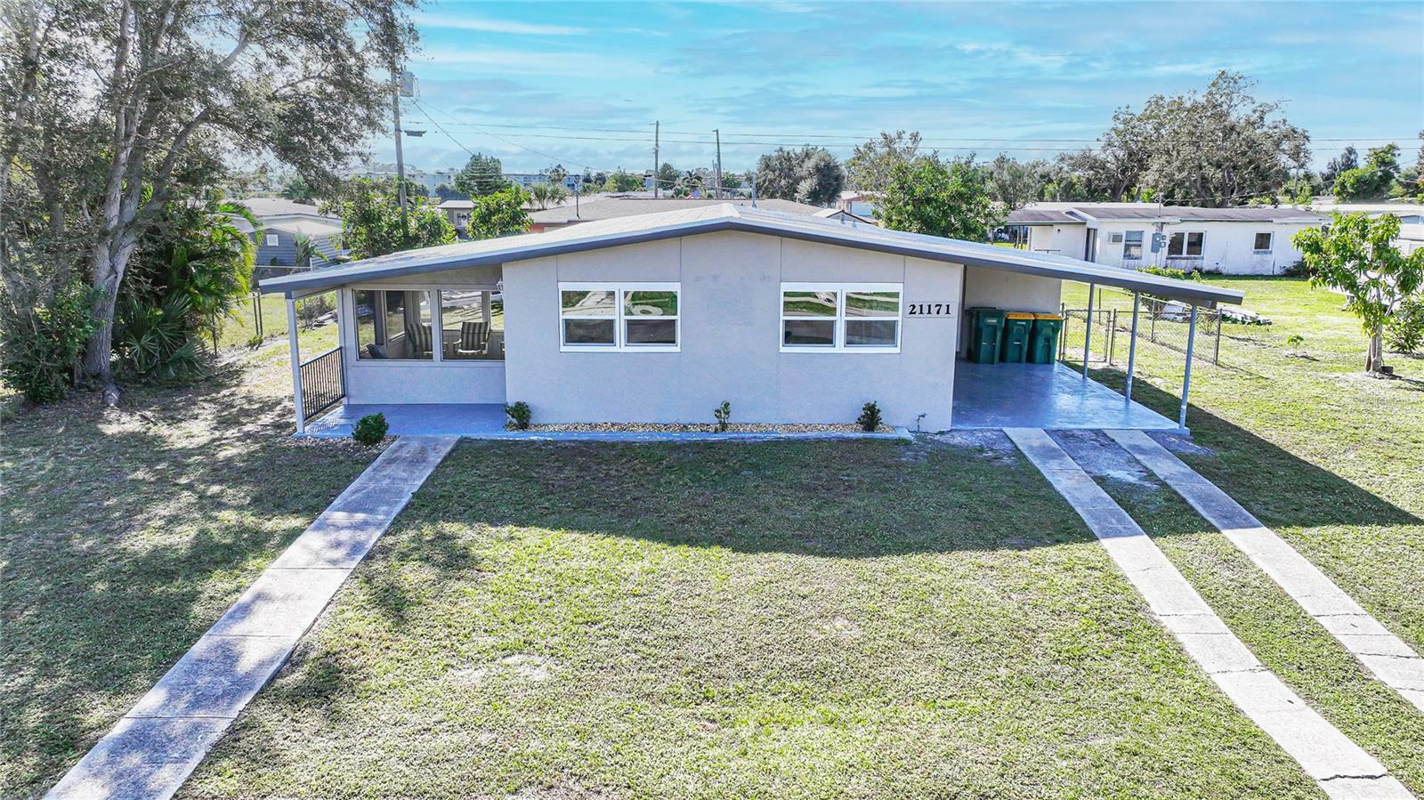 Property Photo:  21171 Meehan Avenue  FL 33952 