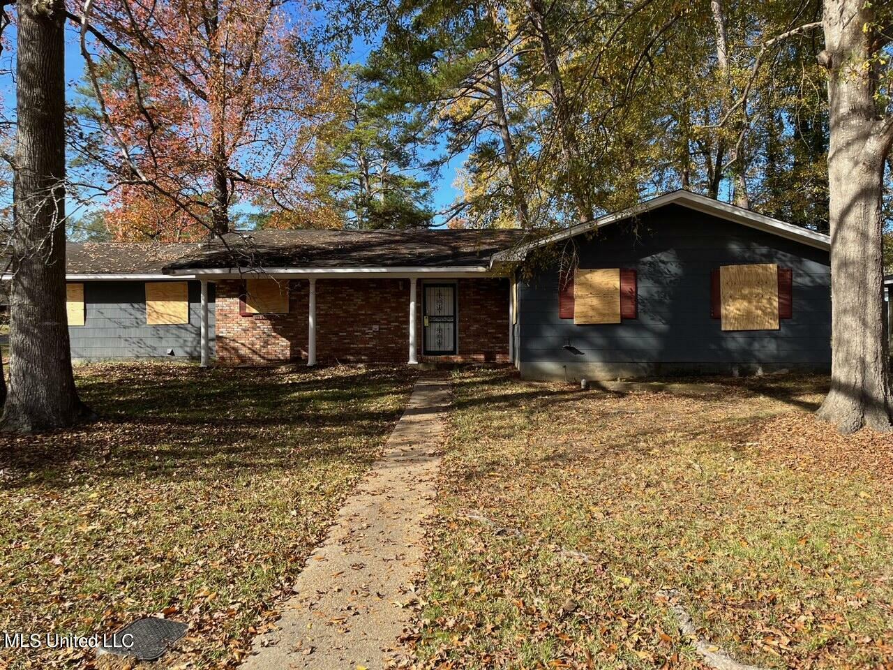 Property Photo:  3559 Exchange Drive  MS 39212 