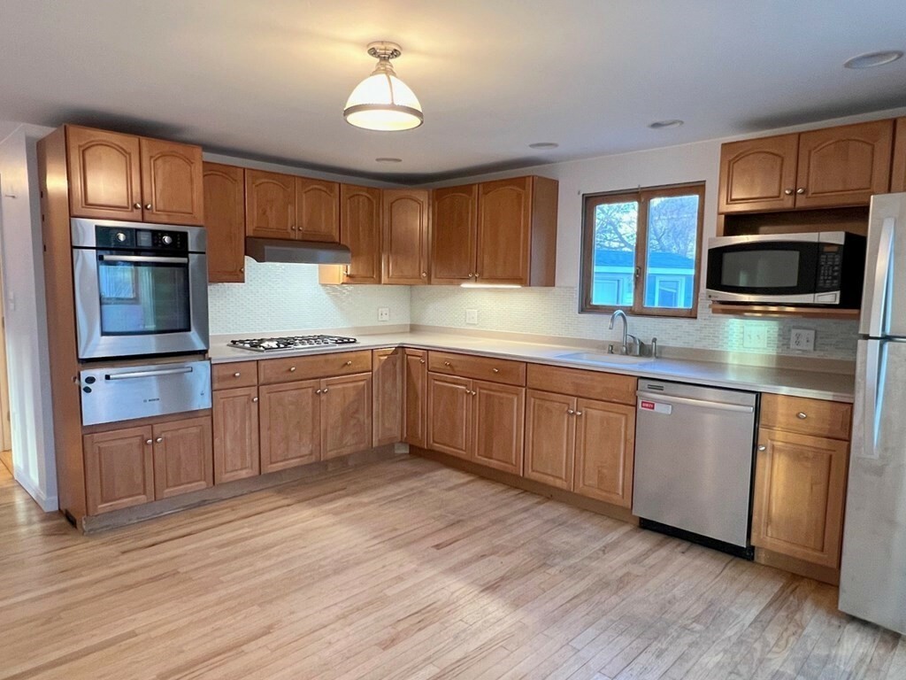 Property Photo:  23 Marinel Ave  MA 01863 