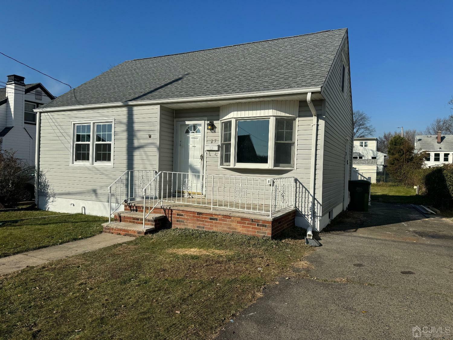 Property Photo:  27 4th Street  NJ 08872 