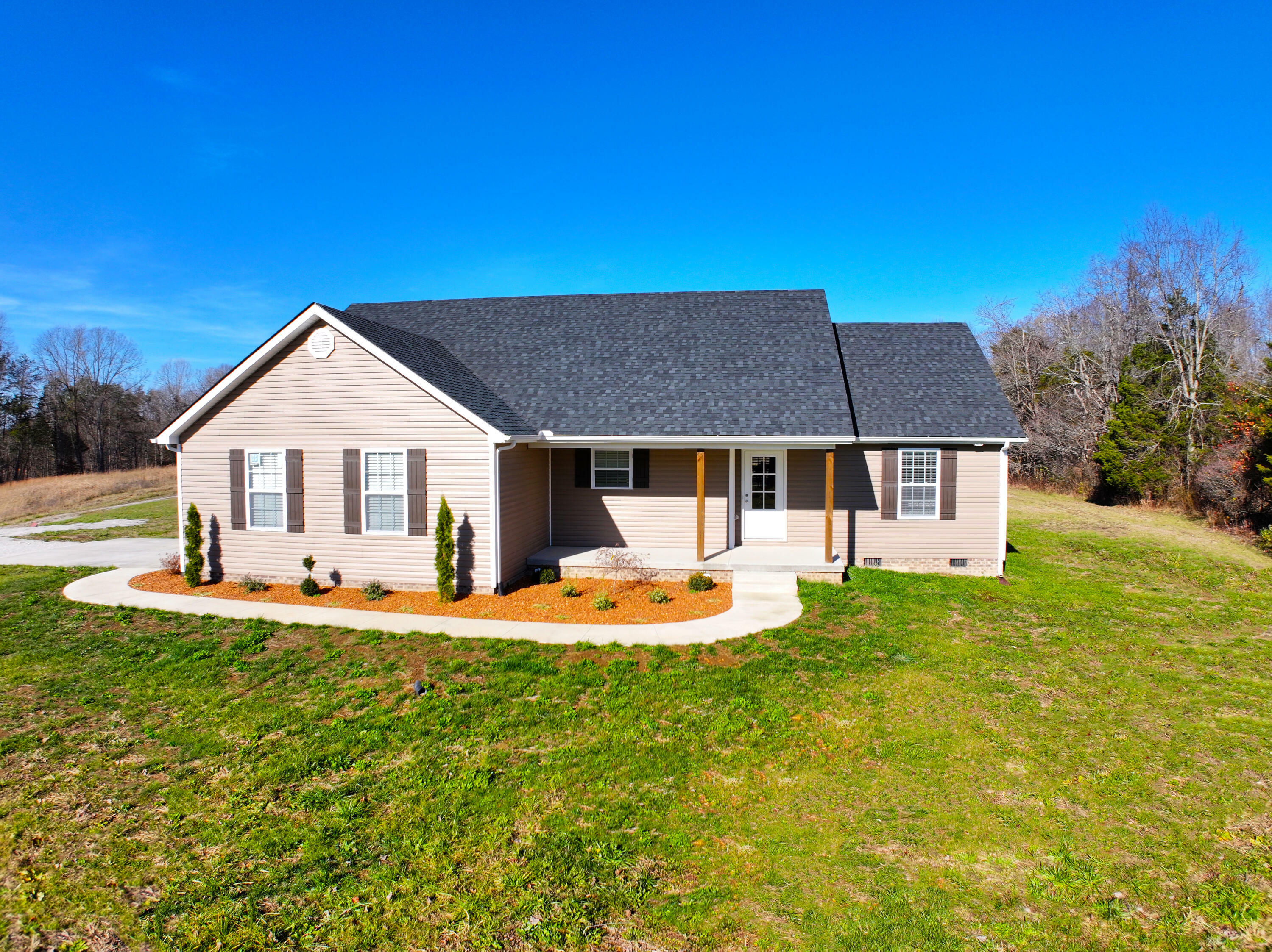 Property Photo: 38 Ken Way KY 40336