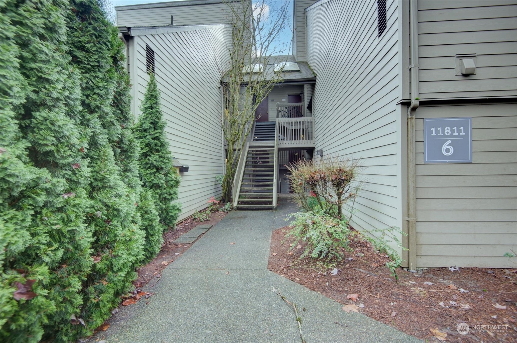 Property Photo:  11811 93rd Lane NE 201  WA 98034 