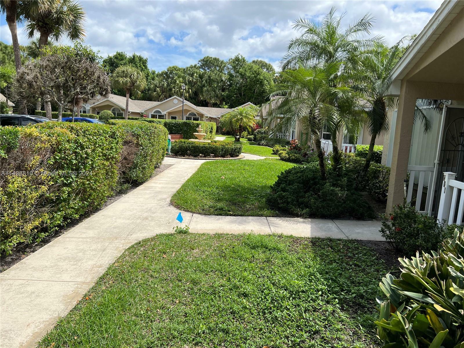 Property Photo:  679 NW San Remo Cir  FL 34986 