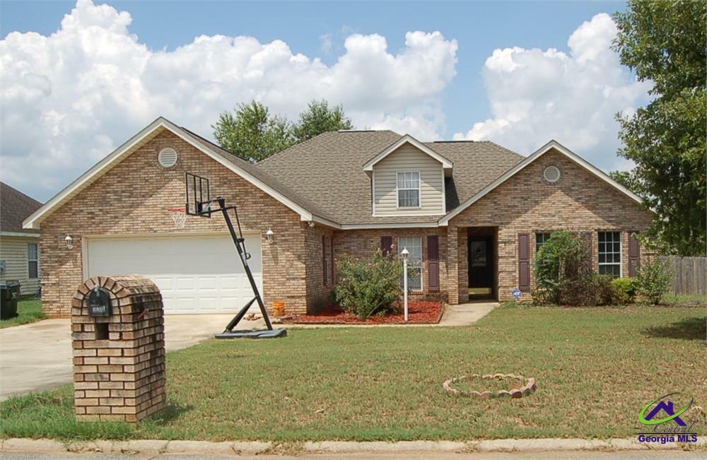 Property Photo: 230 Golden Eagle Drive GA 31047