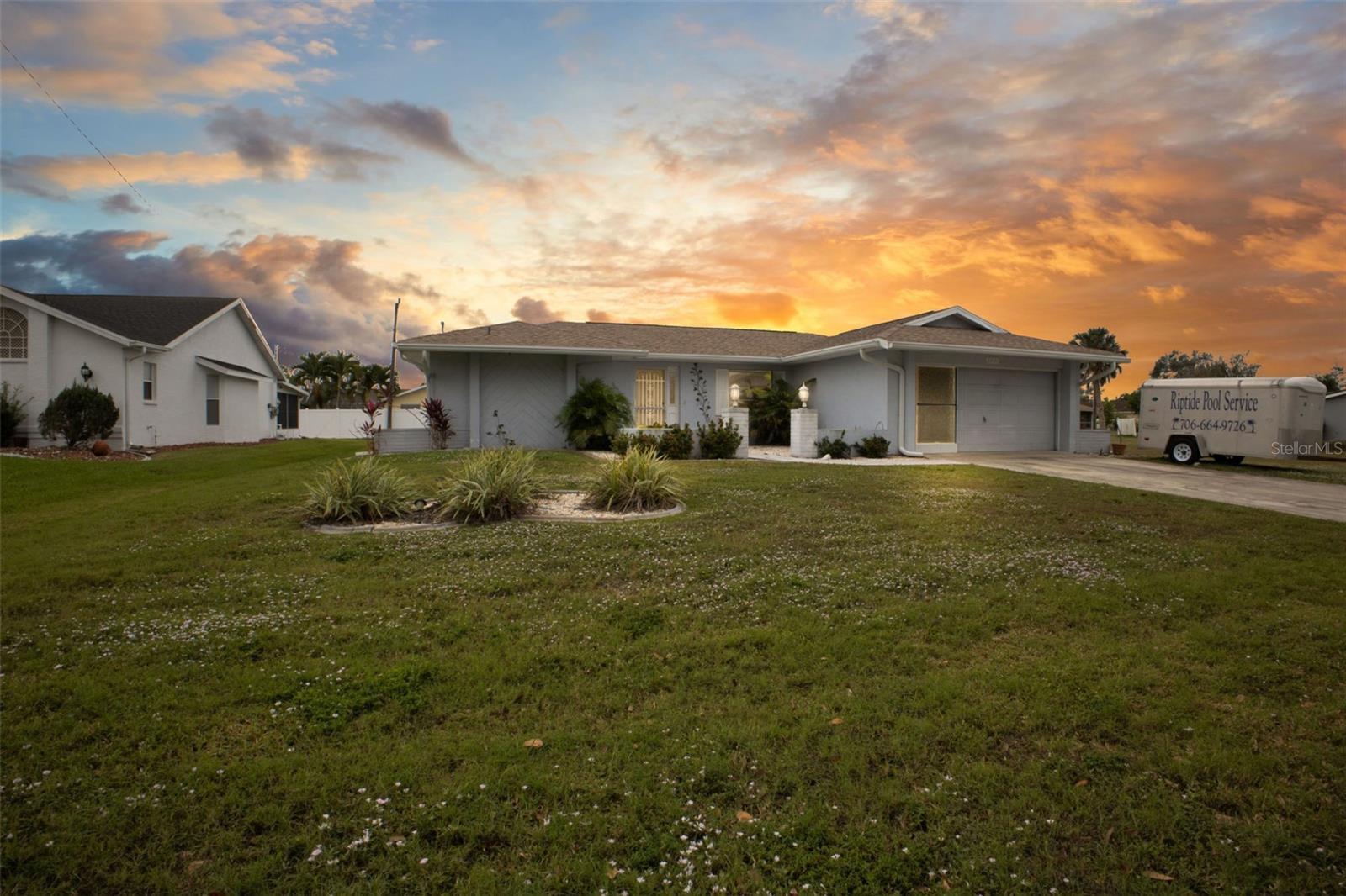 Property Photo: 22165 Little Falls Avenue FL 33952