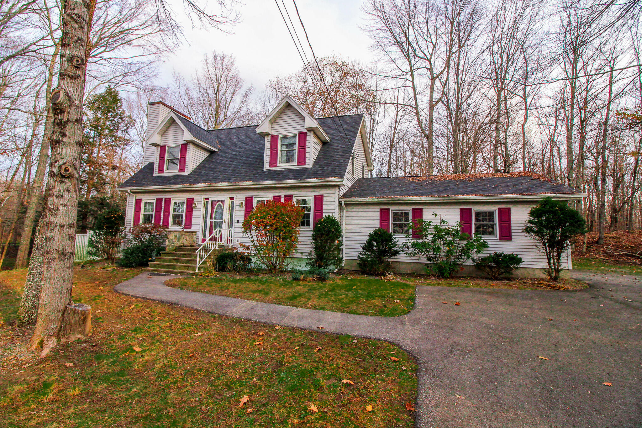 Property Photo:  519 Woods Edge Road  ME 04401 