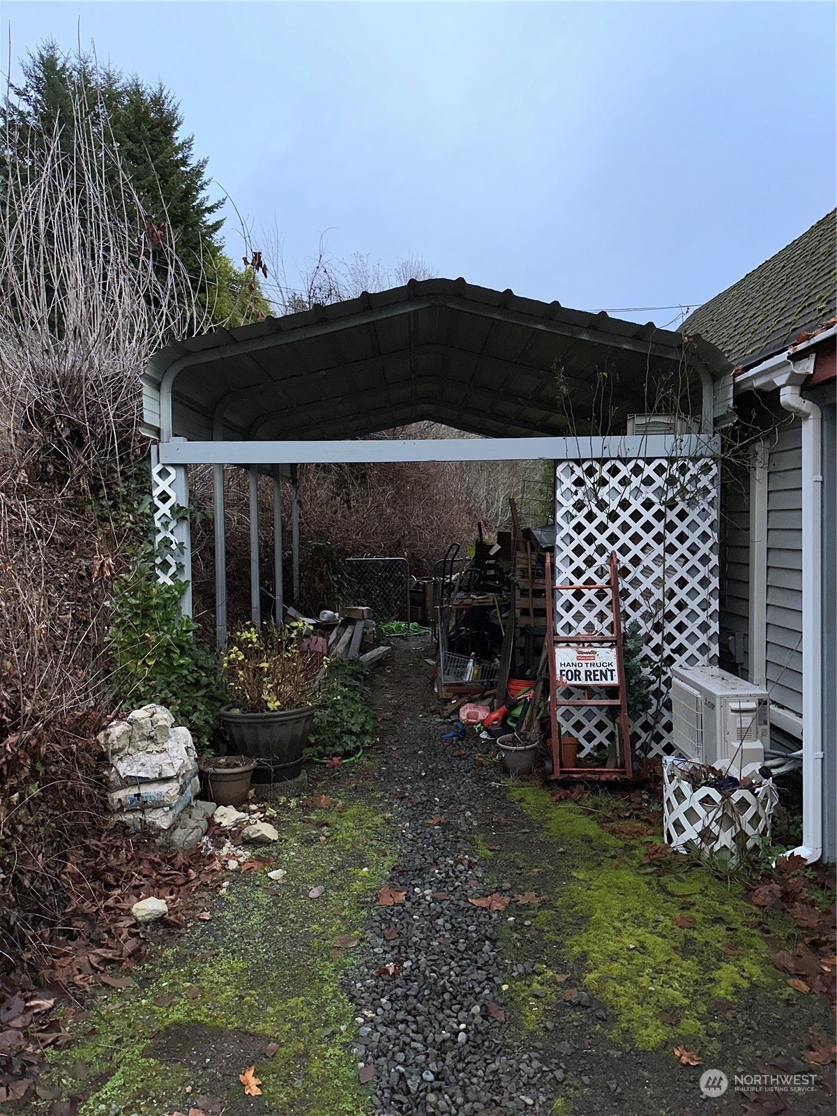 Property Photo:  101 Pollock Drive  WA 98320 