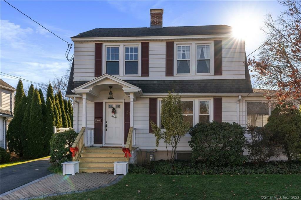 Property Photo: 27 Somerset Street CT 06109