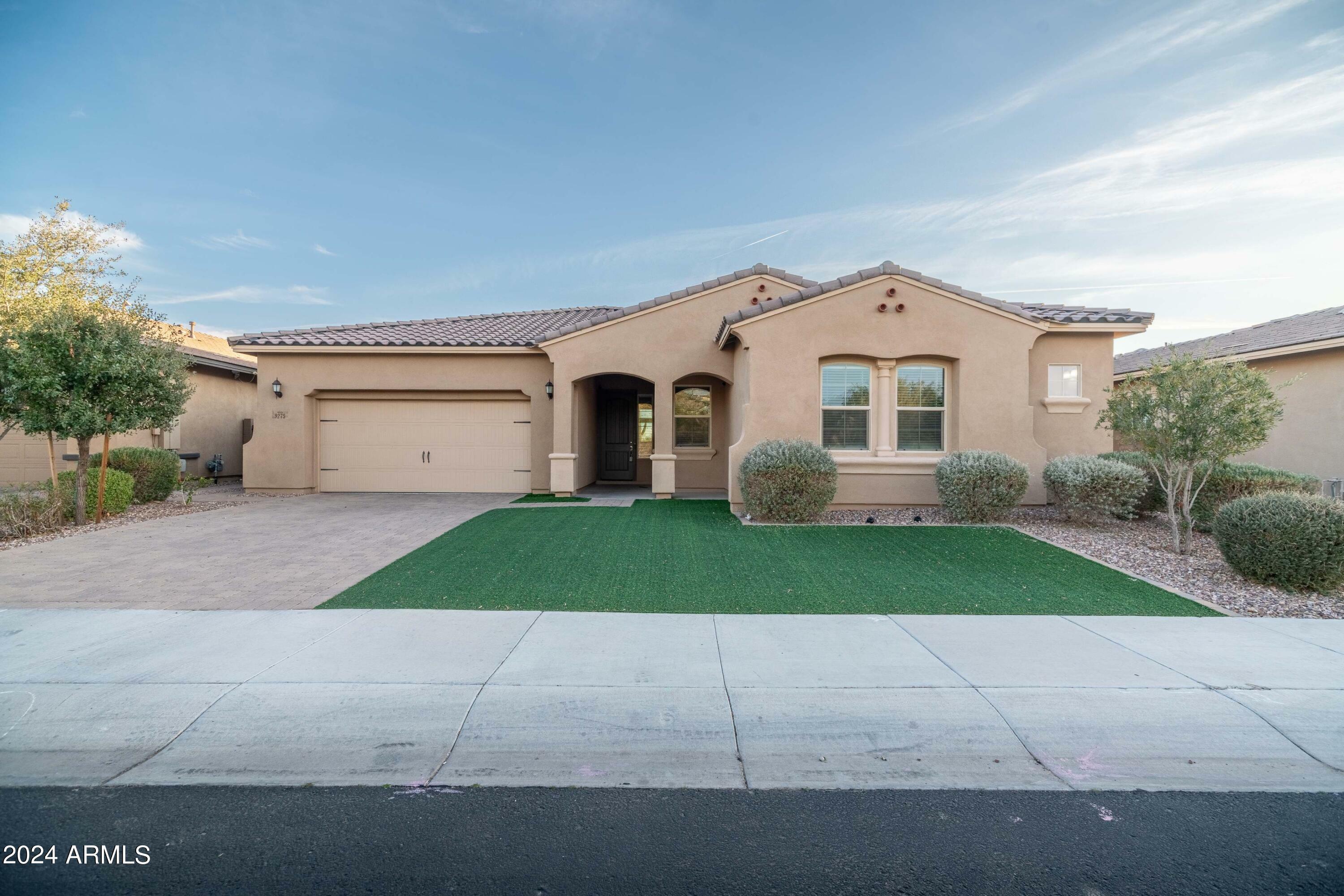 Property Photo:  9275 W Plum Road  AZ 85383 