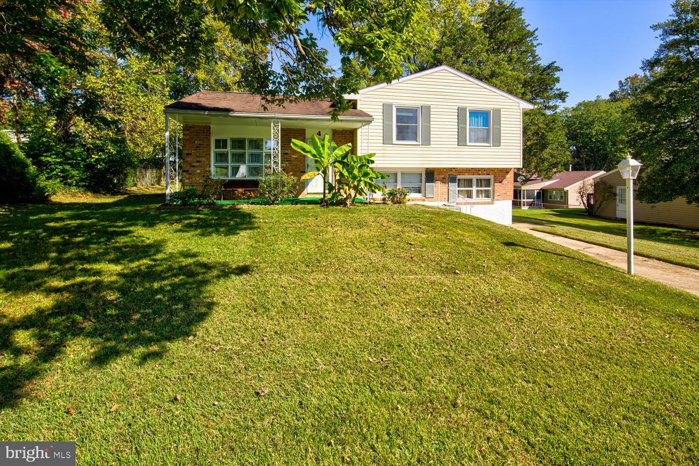 Property Photo:  4 S Wynwyd Drive  DE 19711 