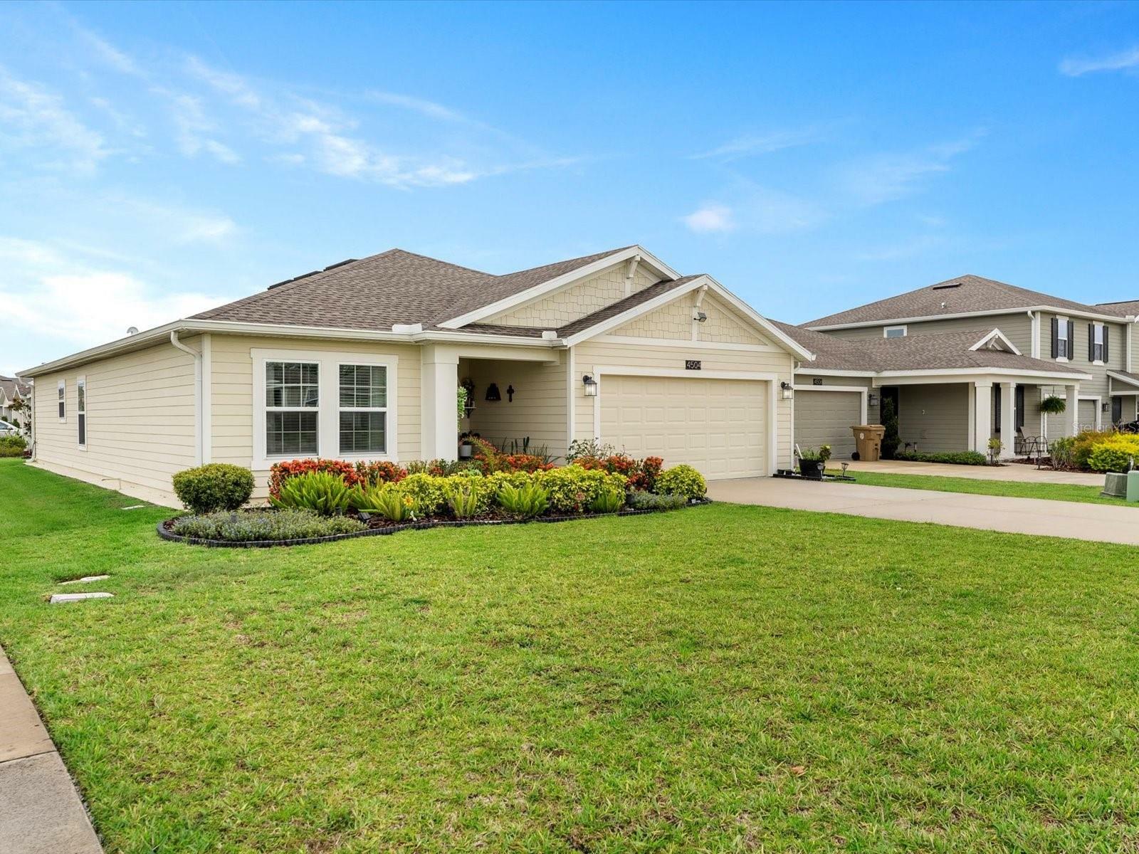 Property Photo:  4504 Bluff Oak Loop  FL 34746 