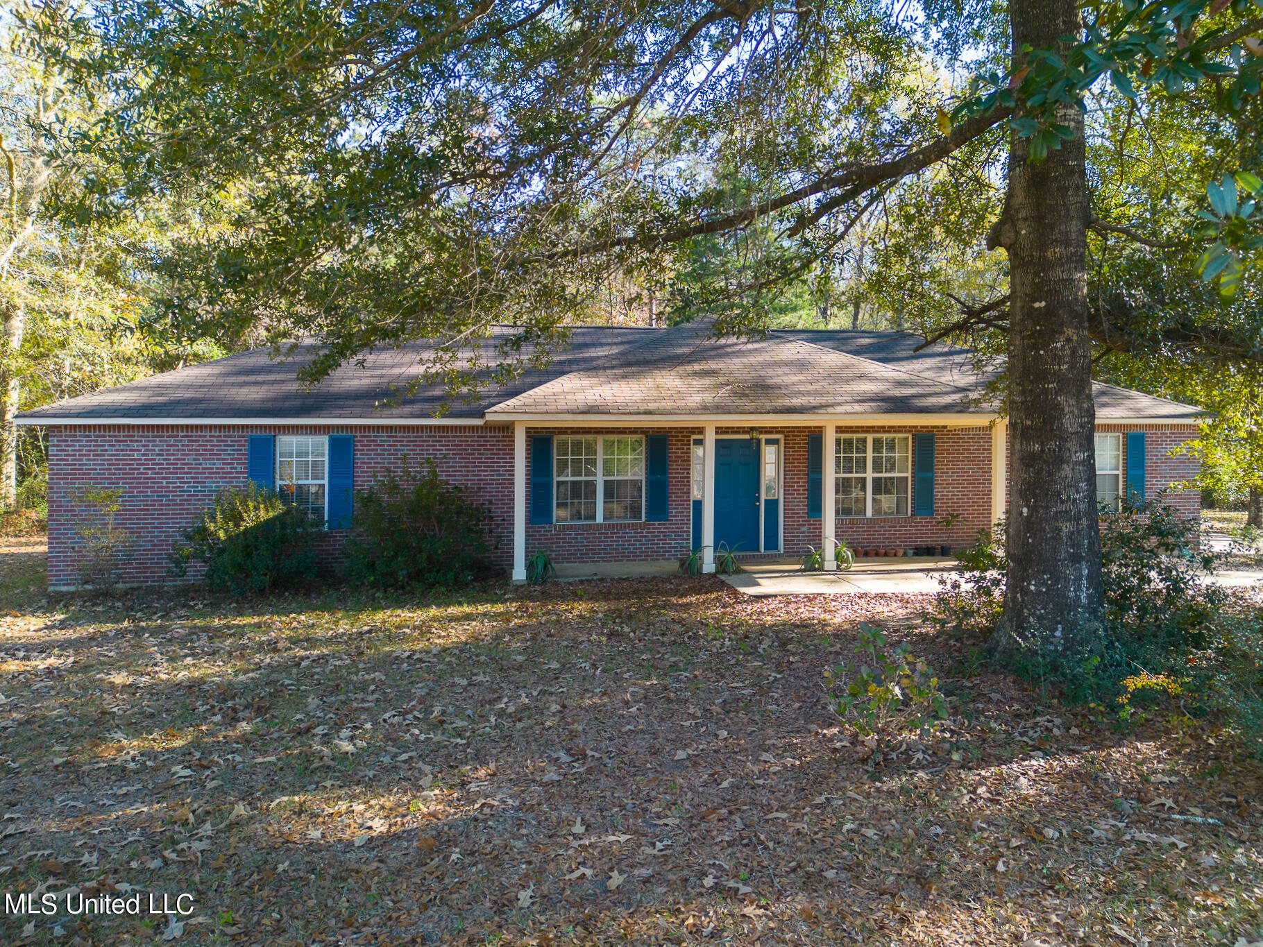 Property Photo:  110 Cedar Wood Drive  MS 39573 