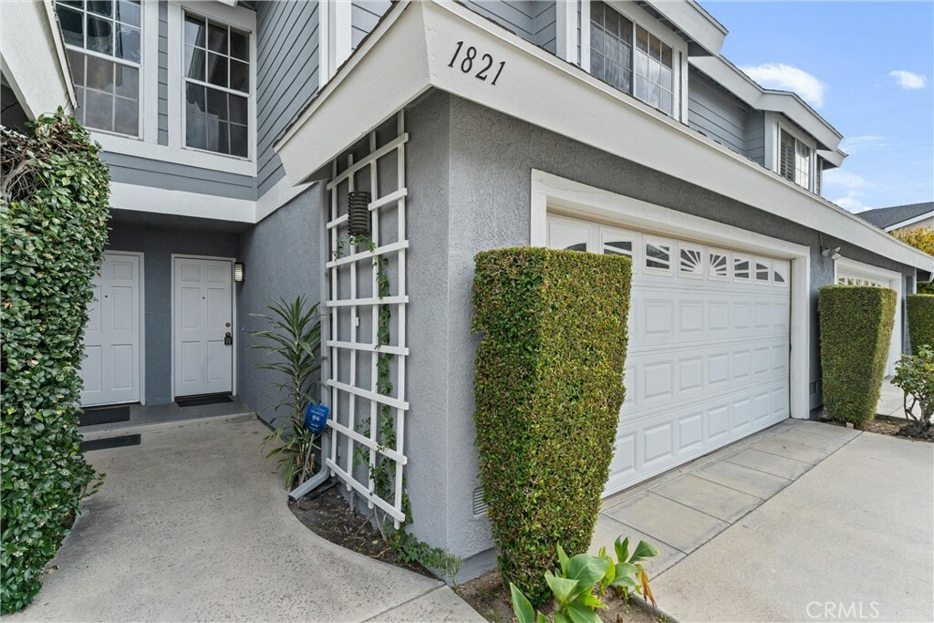 Property Photo:  1821 E Cypress Street  CA 92805 