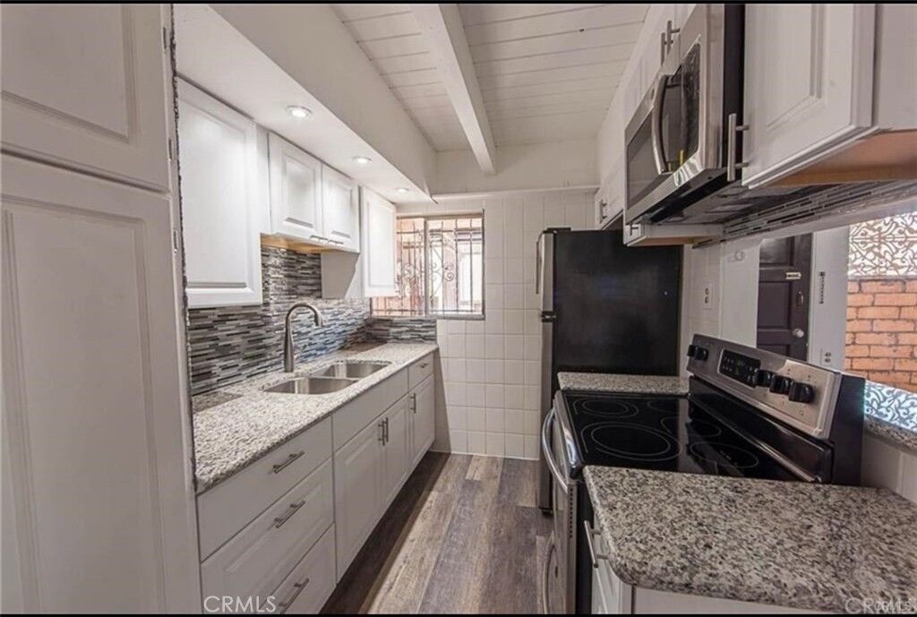 Property Photo:  740 Frankel Avenue A6  CA 90640 