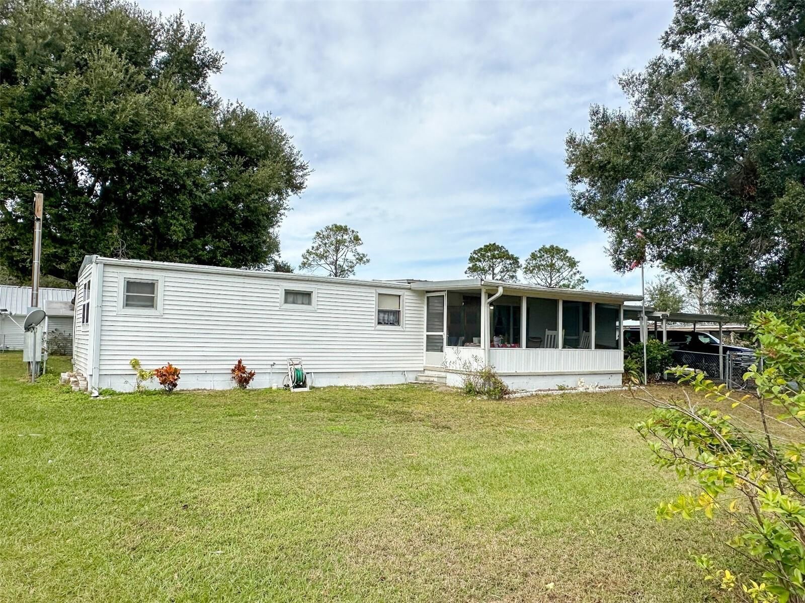 Property Photo:  3501 Marina Parkway  FL 33898 