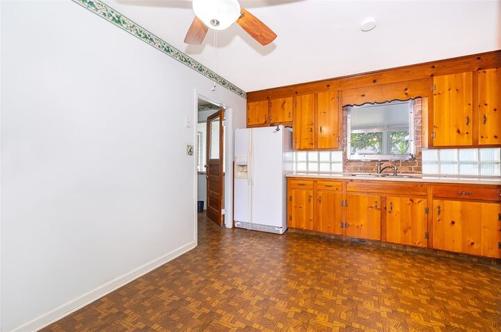 Property Photo:  185 Pine Street  FL 32746 