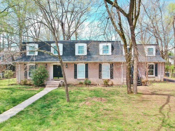 Property Photo:  1407 Huntington Dr  TN 37130 