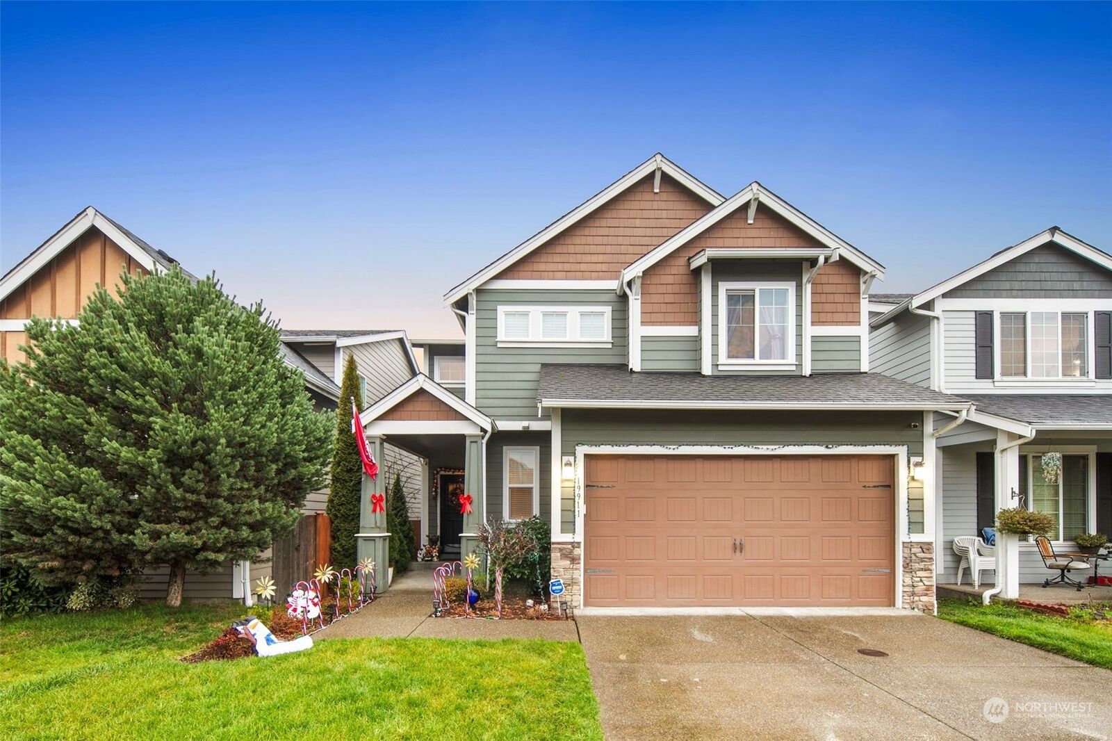 Property Photo:  19911 20th Avenue Ct E  WA 98387 