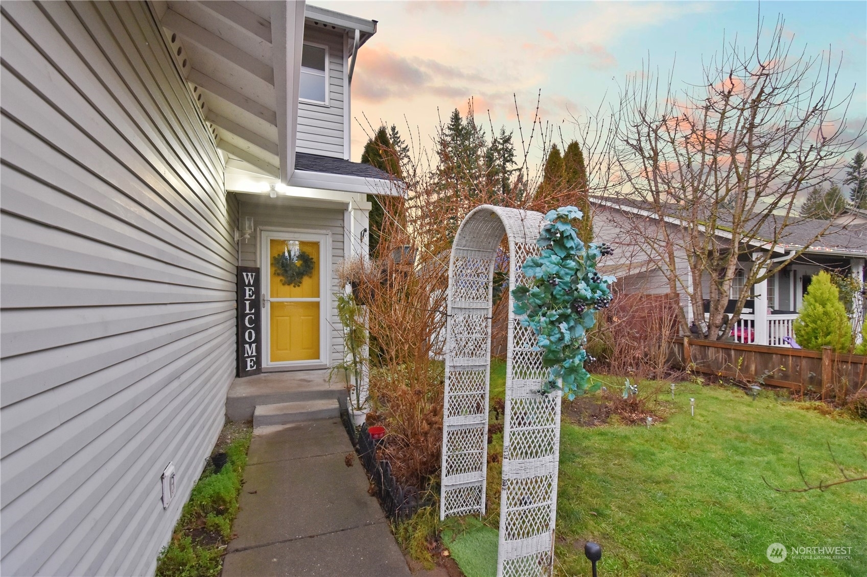 Property Photo:  6125 209th Street NE B  WA 98223 