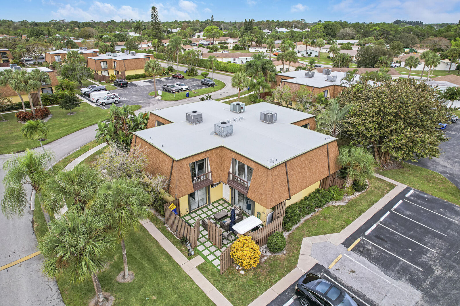 Property Photo: 110 N Delaware Boulevard 9C FL 33458