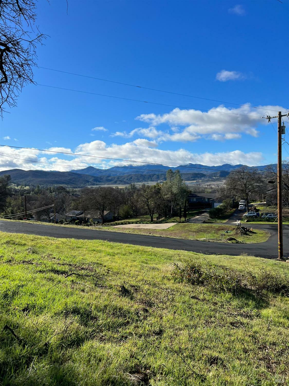 Property Photo:  18300 Grizzly Court  CA 95467 